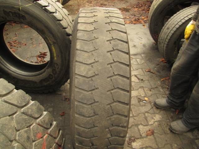 Opona używana 315/80R22.5 Barkley BL809